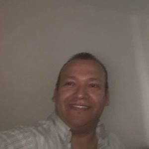 Meet your Posher, Gil